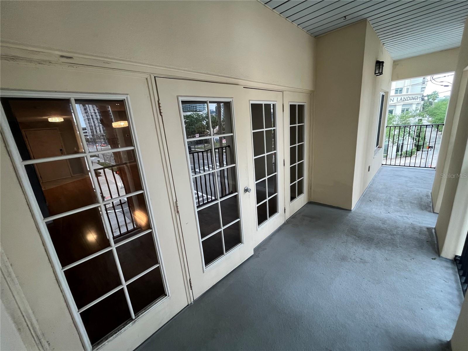 200 4TH AVE S #231, ST PETERSBURG, FL, 33701