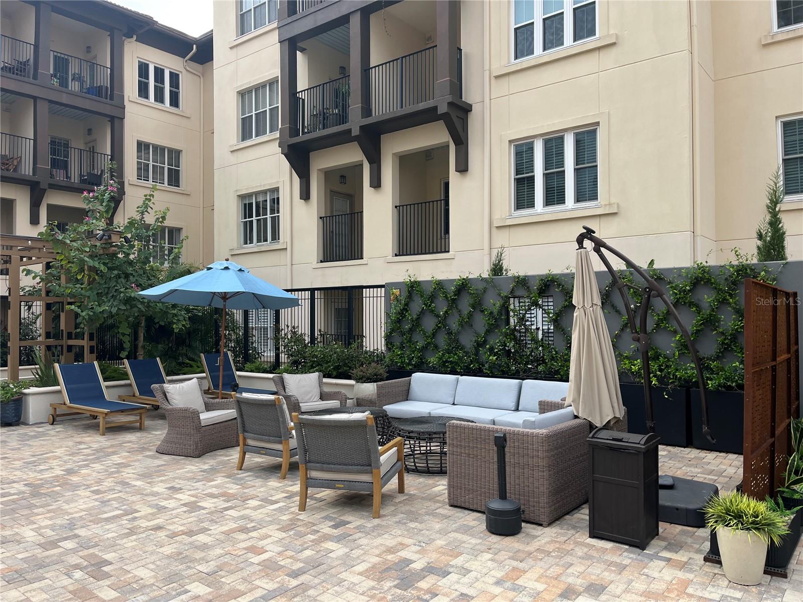 200 4TH AVE S #231, ST PETERSBURG, FL, 33701