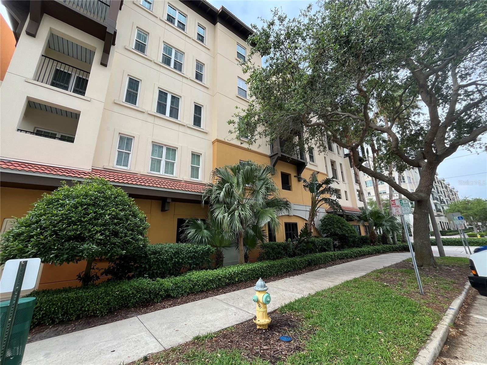 200 4TH AVE S #231, ST PETERSBURG, FL, 33701