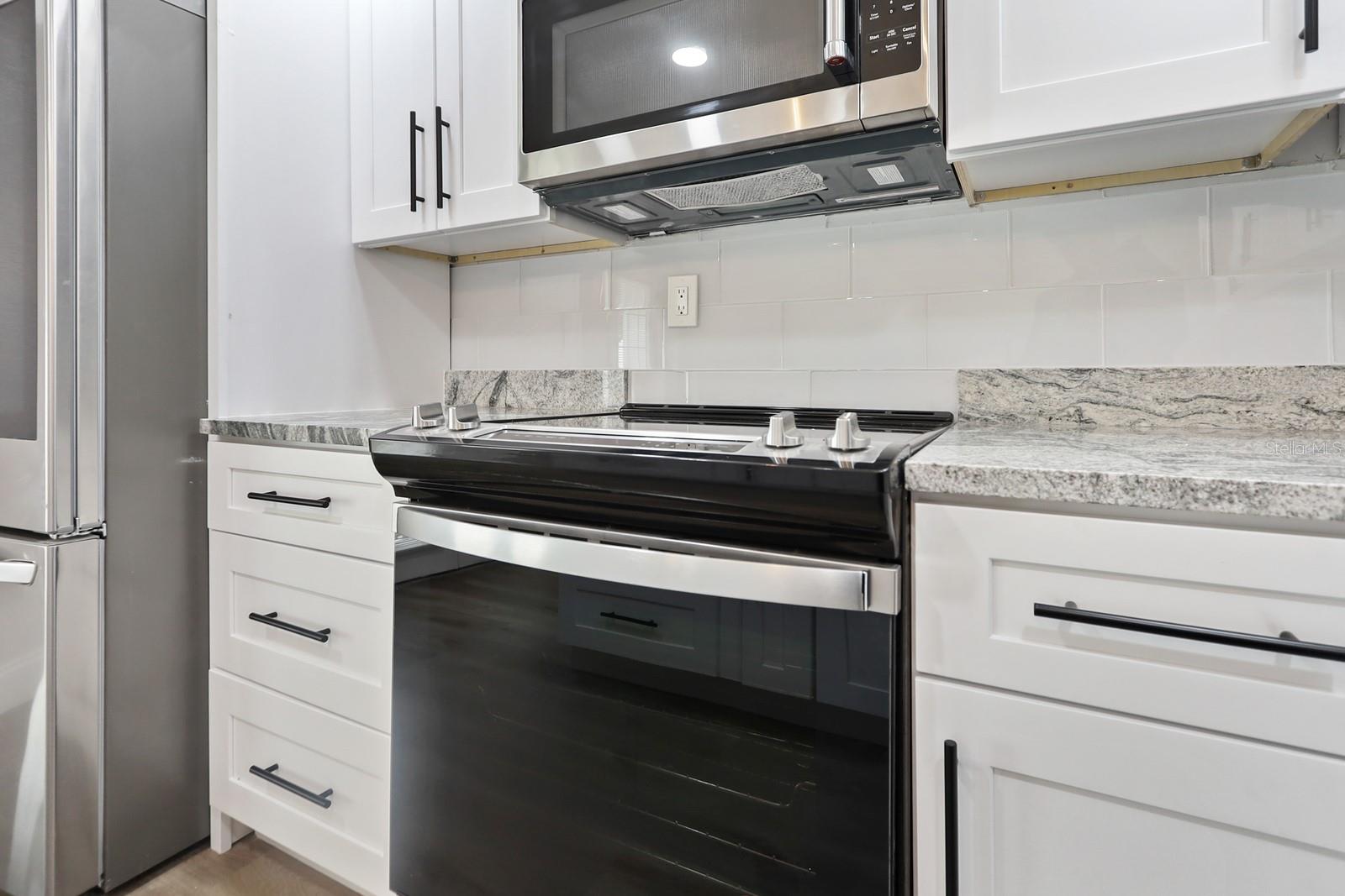 5599 110TH WAY, SEMINOLE, FL, 33772