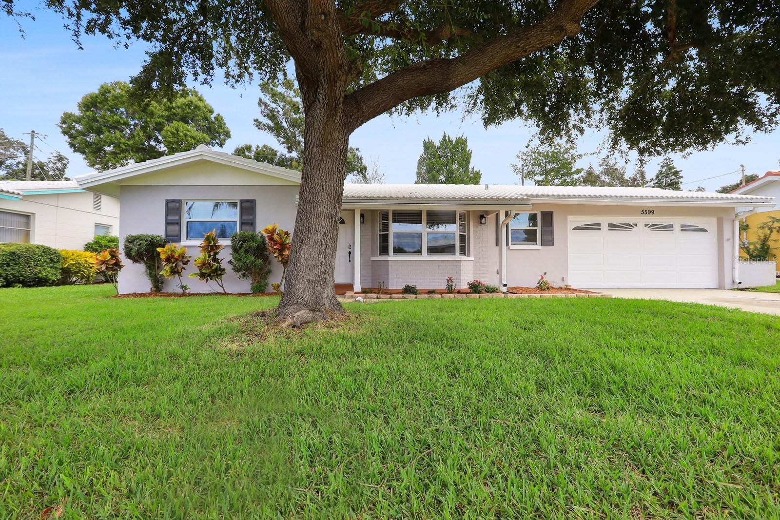 5599 110TH WAY, SEMINOLE, FL, 33772