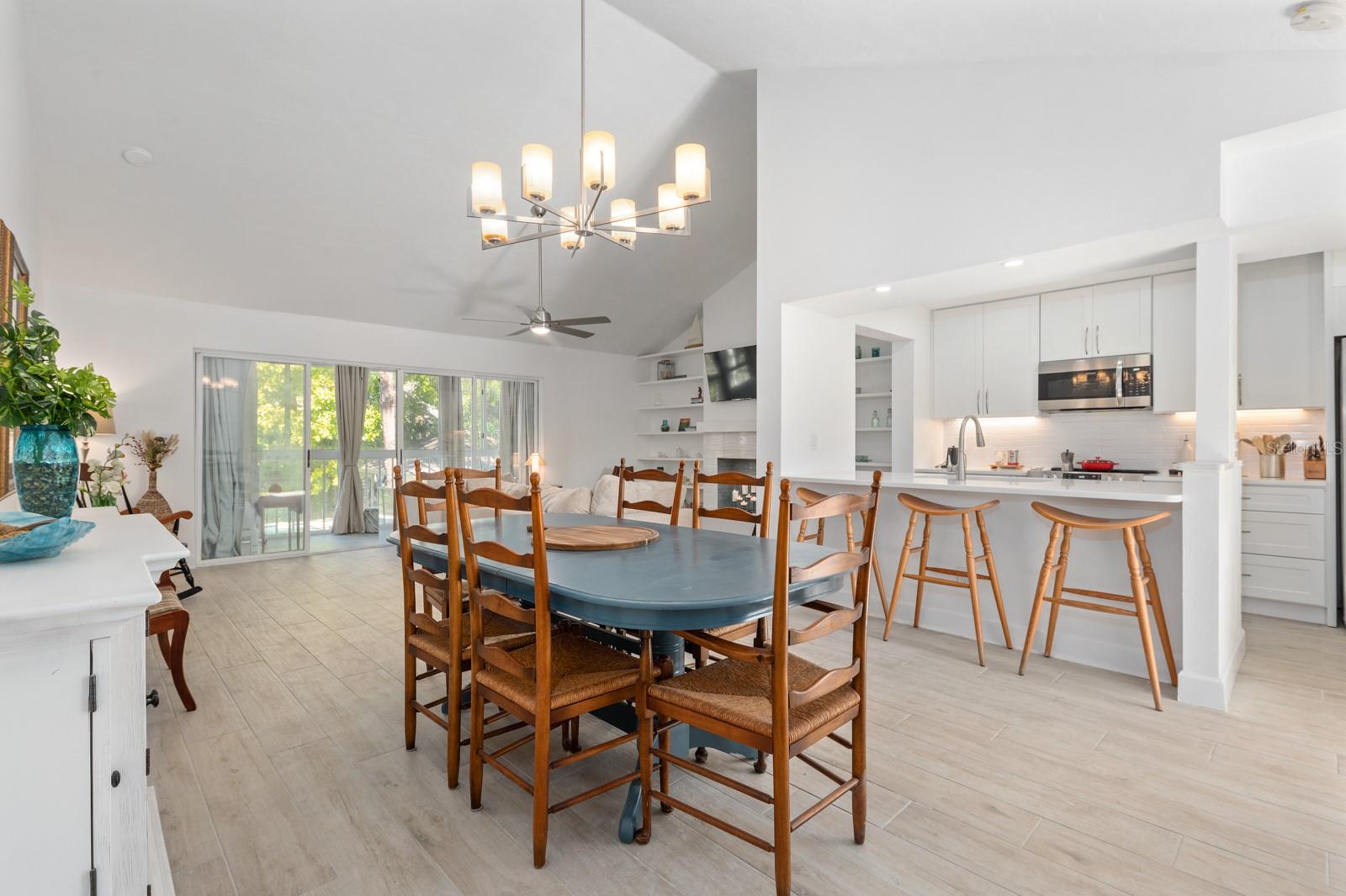 1708 GLENHOUSE DR #413, SARASOTA, FL, 34231