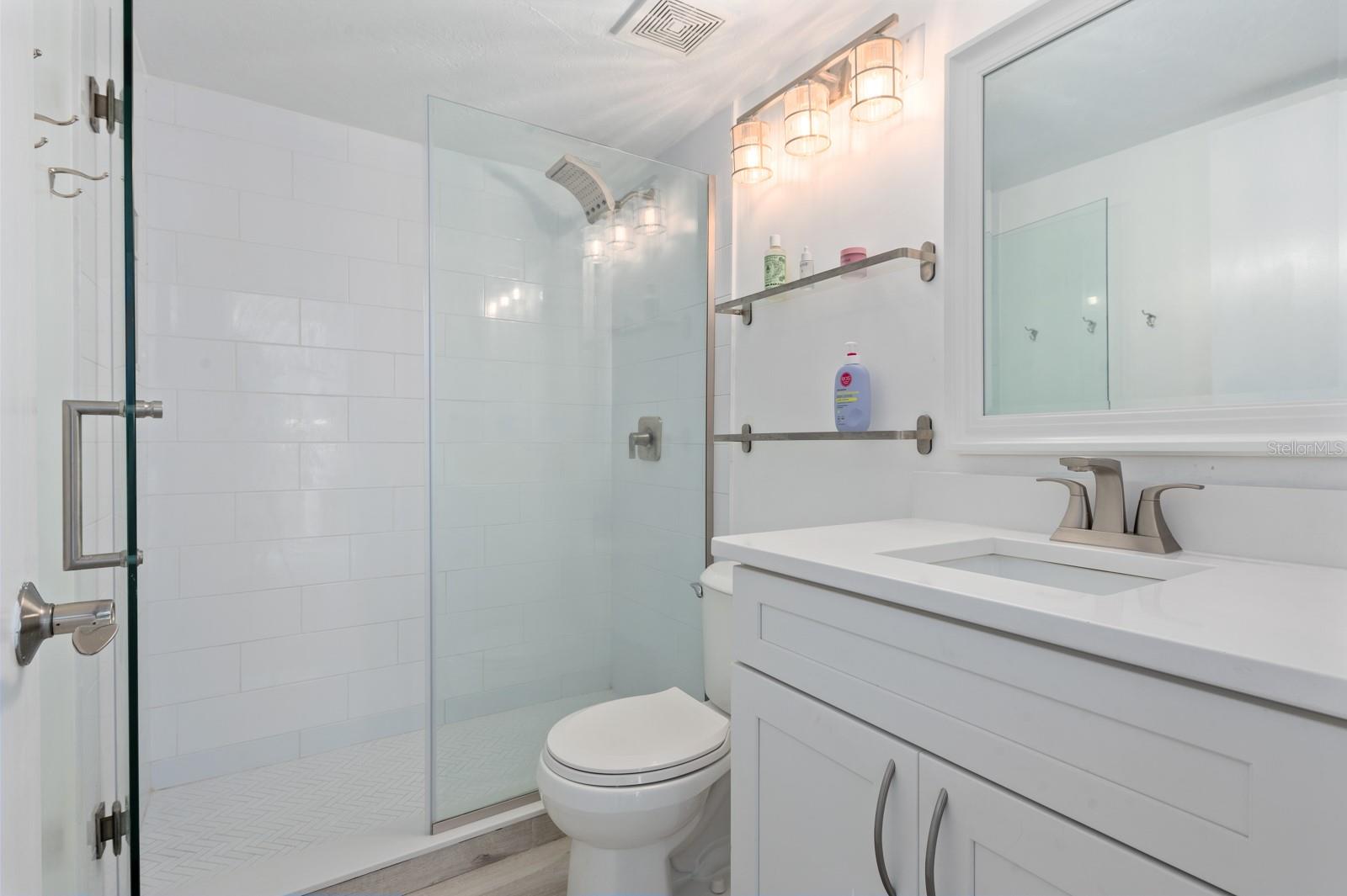 1708 GLENHOUSE DR #413, SARASOTA, FL, 34231