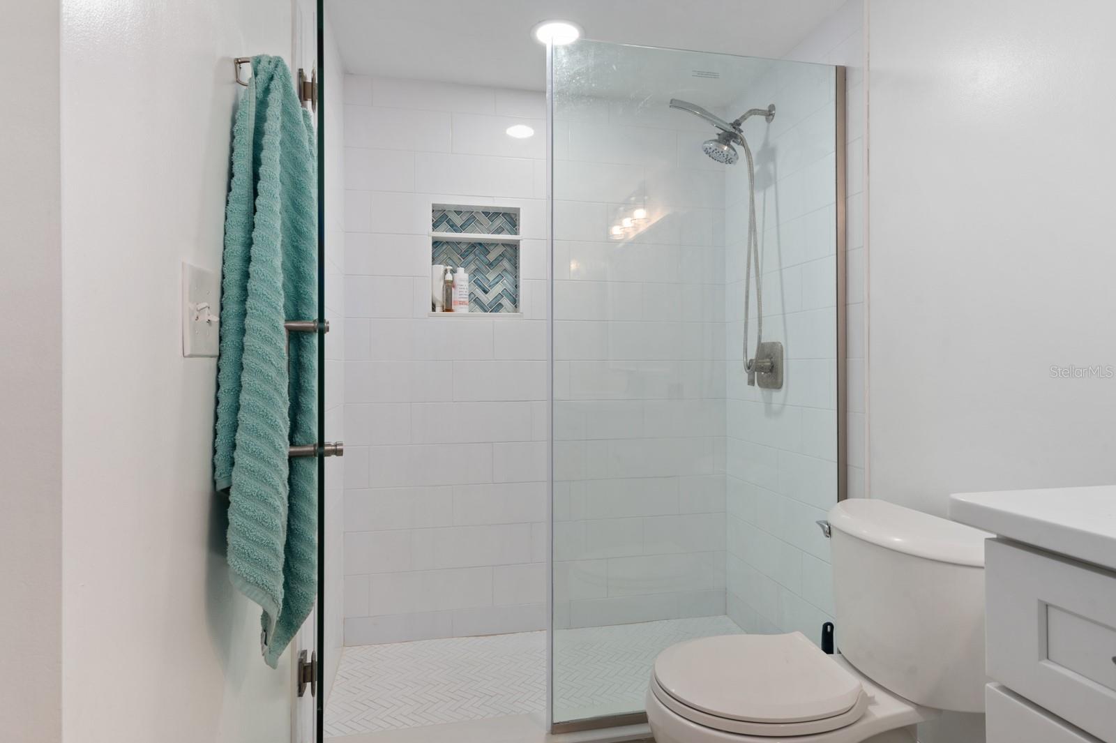 1708 GLENHOUSE DR #413, SARASOTA, FL, 34231