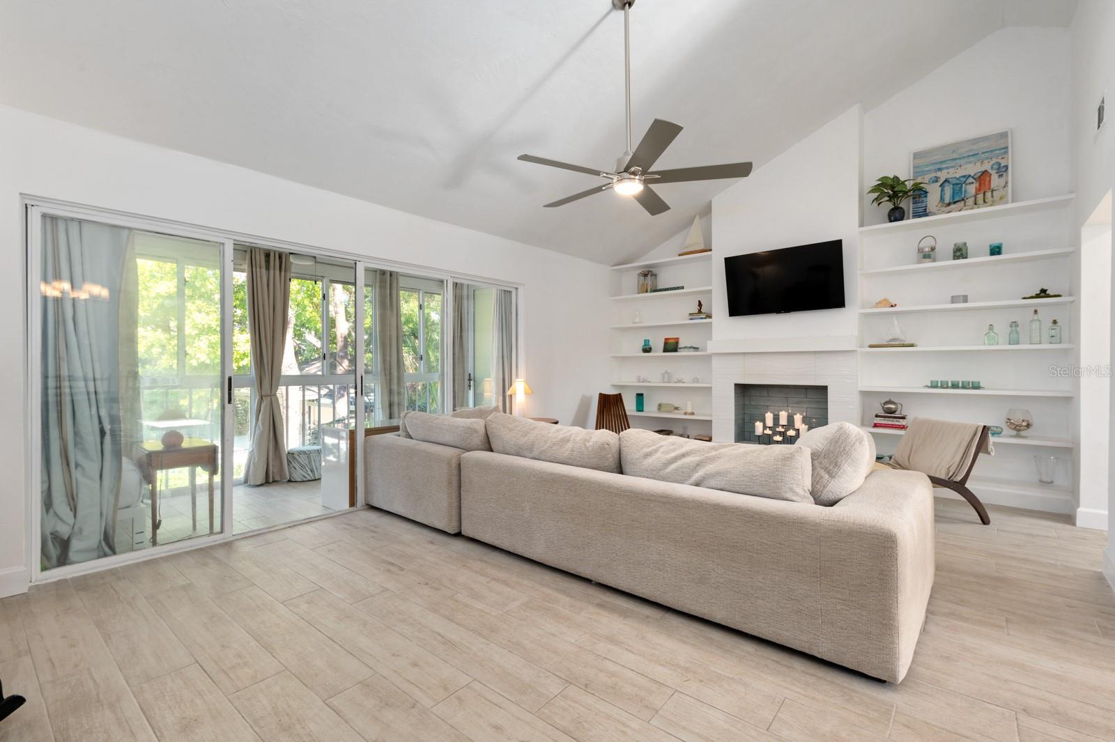 1708 GLENHOUSE DR #413, SARASOTA, FL, 34231