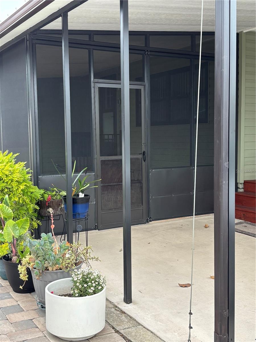 130 OAK TREE DR, DEBARY, FL, 32713