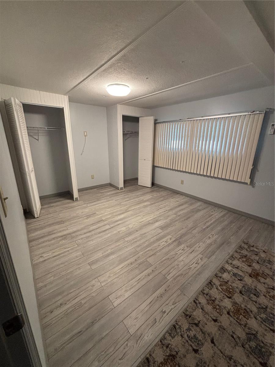 130 OAK TREE DR, DEBARY, FL, 32713