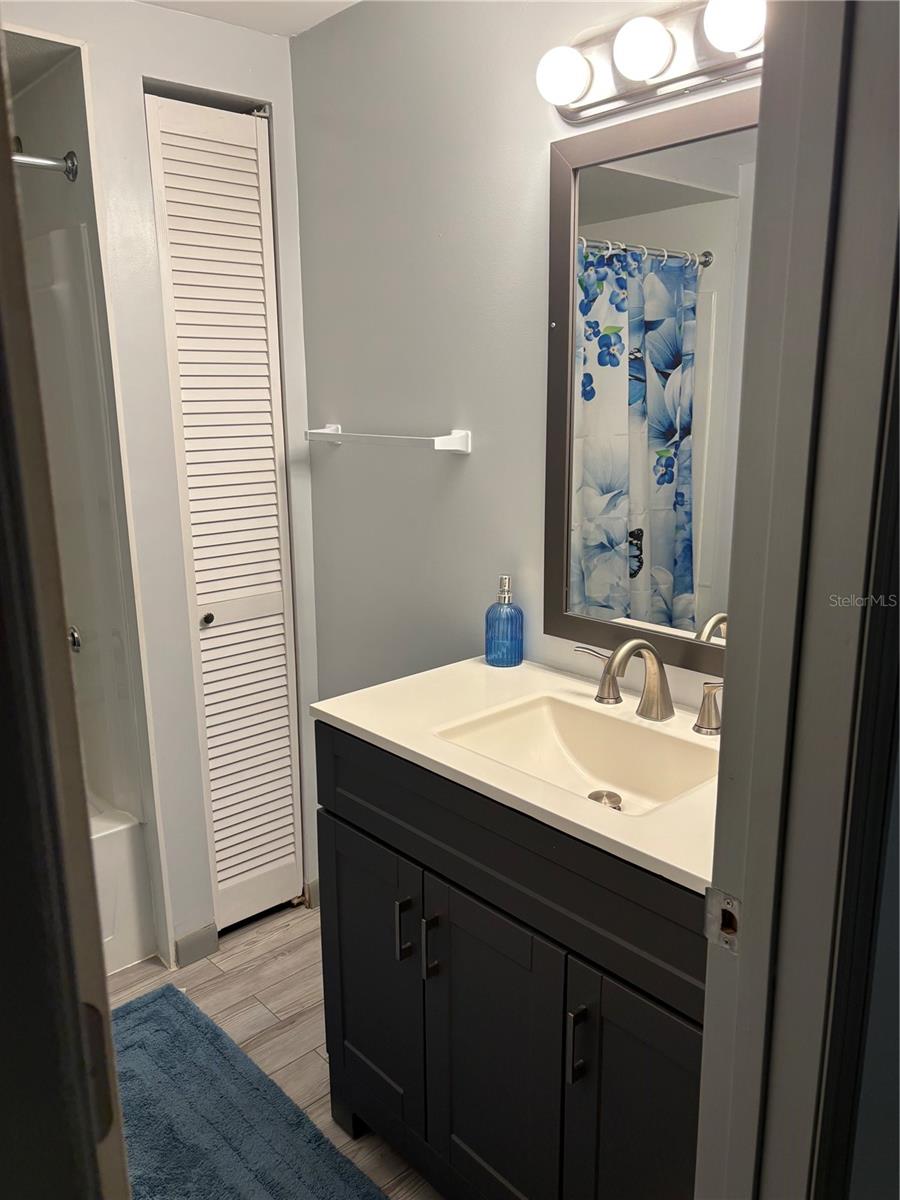 130 OAK TREE DR, DEBARY, FL, 32713