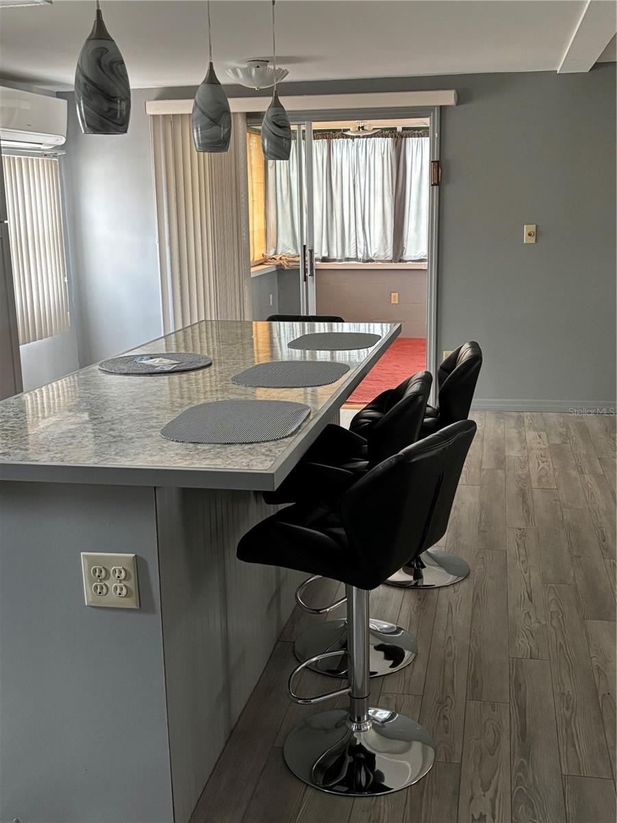 130 OAK TREE DR, DEBARY, FL, 32713