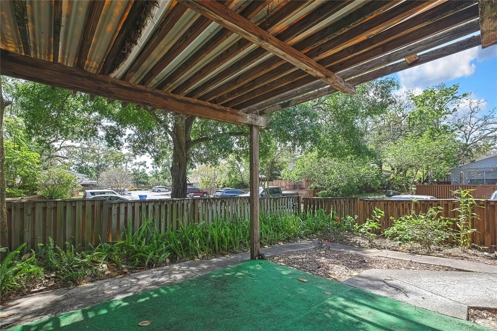 14629 LAKE FOREST DR, LUTZ, FL, 33559