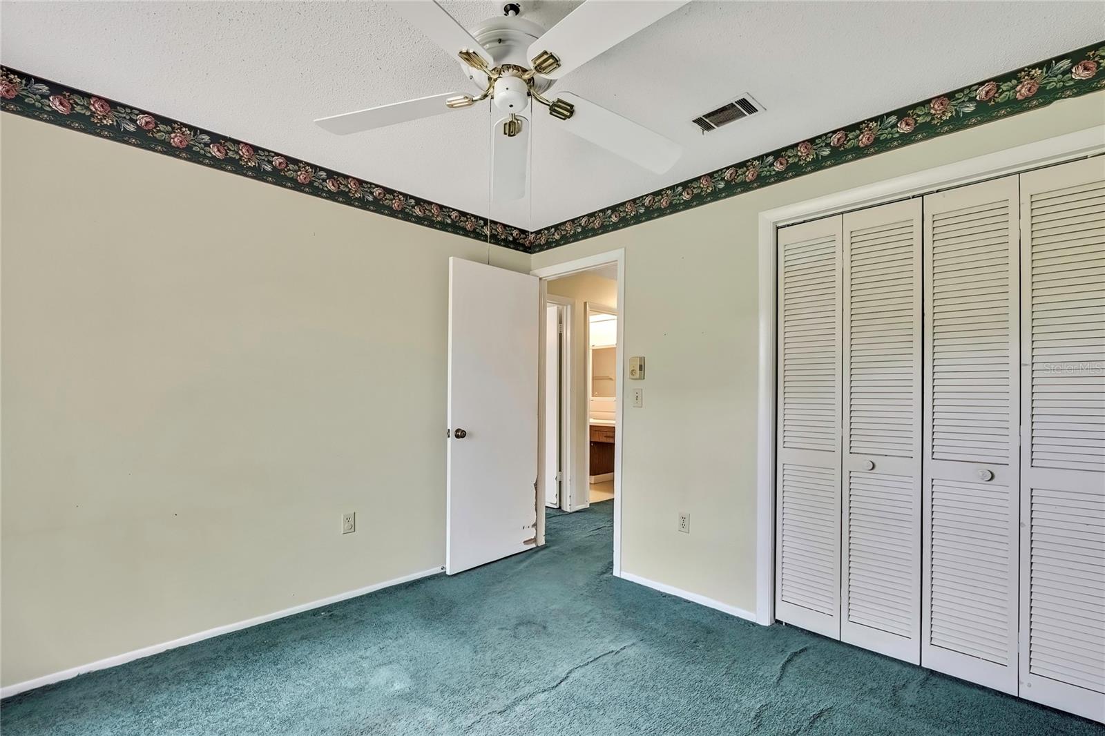14629 LAKE FOREST DR, LUTZ, FL, 33559