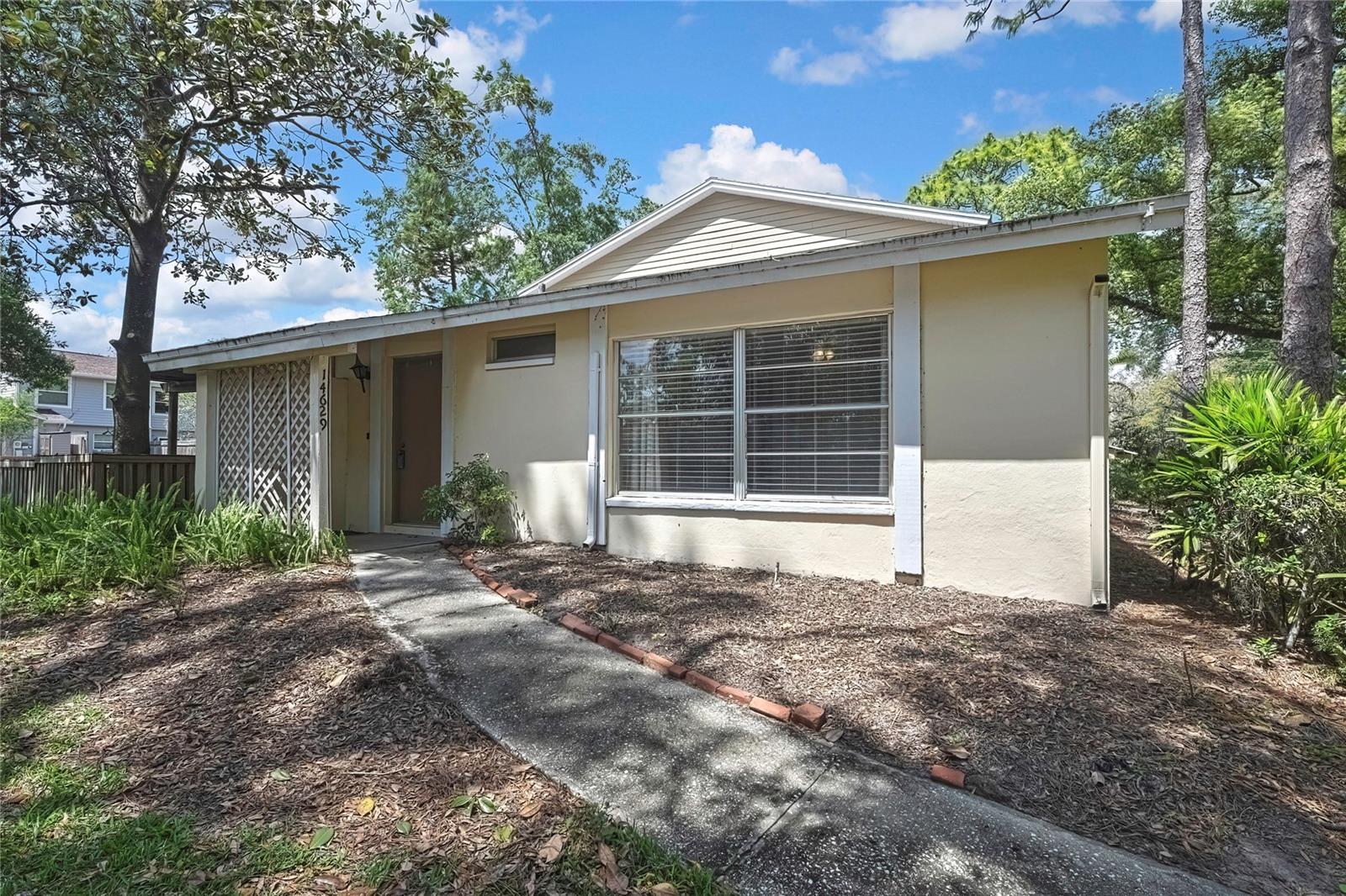 14629 LAKE FOREST DR, LUTZ, FL, 33559