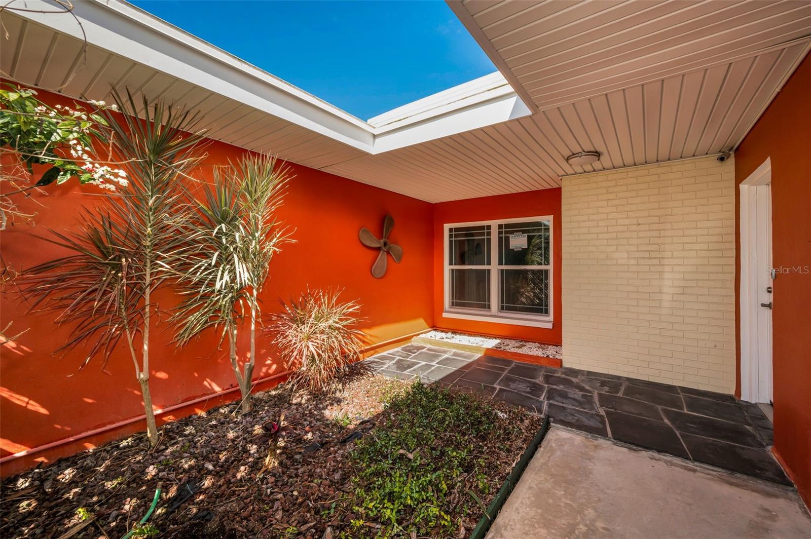 366 LA HACIENDA DR, INDIAN ROCKS BEACH, FL, 33785