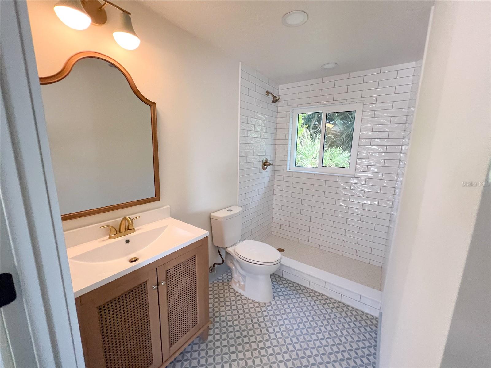 2574 N OCEAN SHORE BLVD, FLAGLER BEACH, FL, 32136
