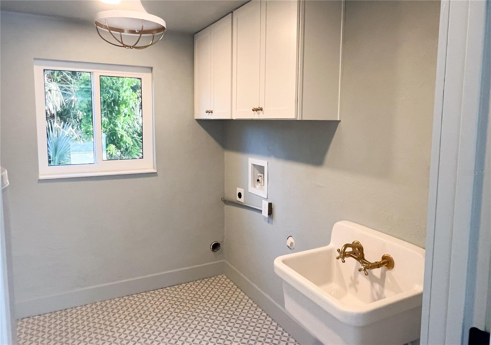 2574 N OCEAN SHORE BLVD, FLAGLER BEACH, FL, 32136