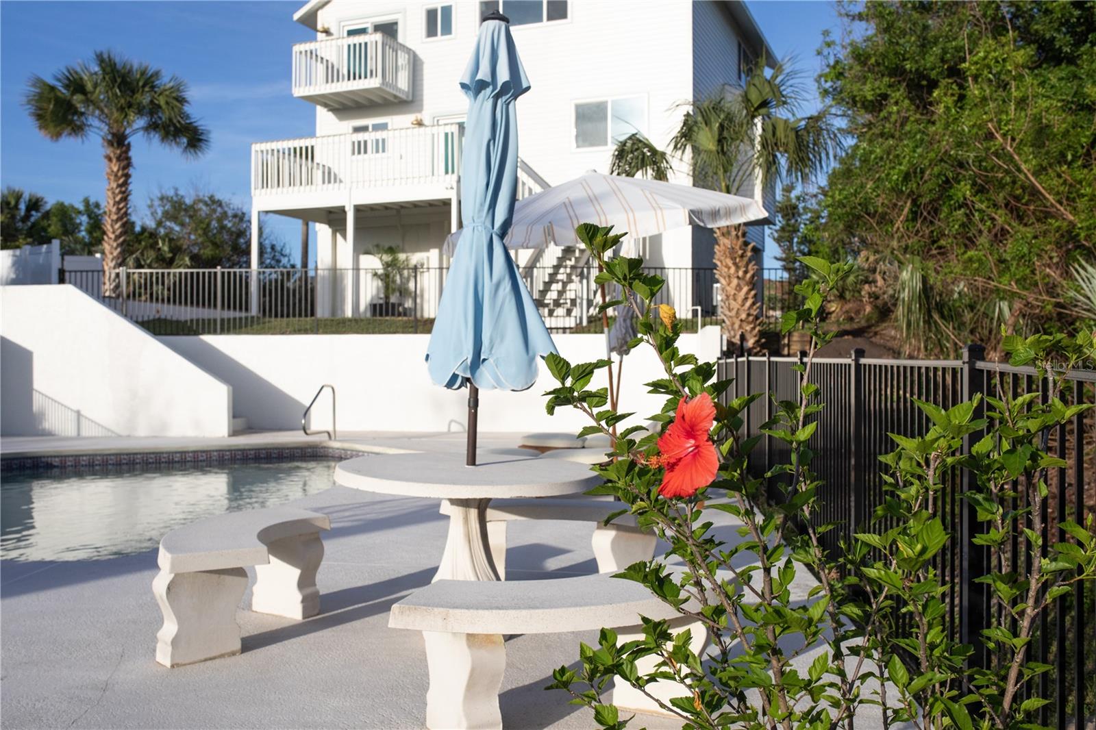 2574 N OCEAN SHORE BLVD, FLAGLER BEACH, FL, 32136