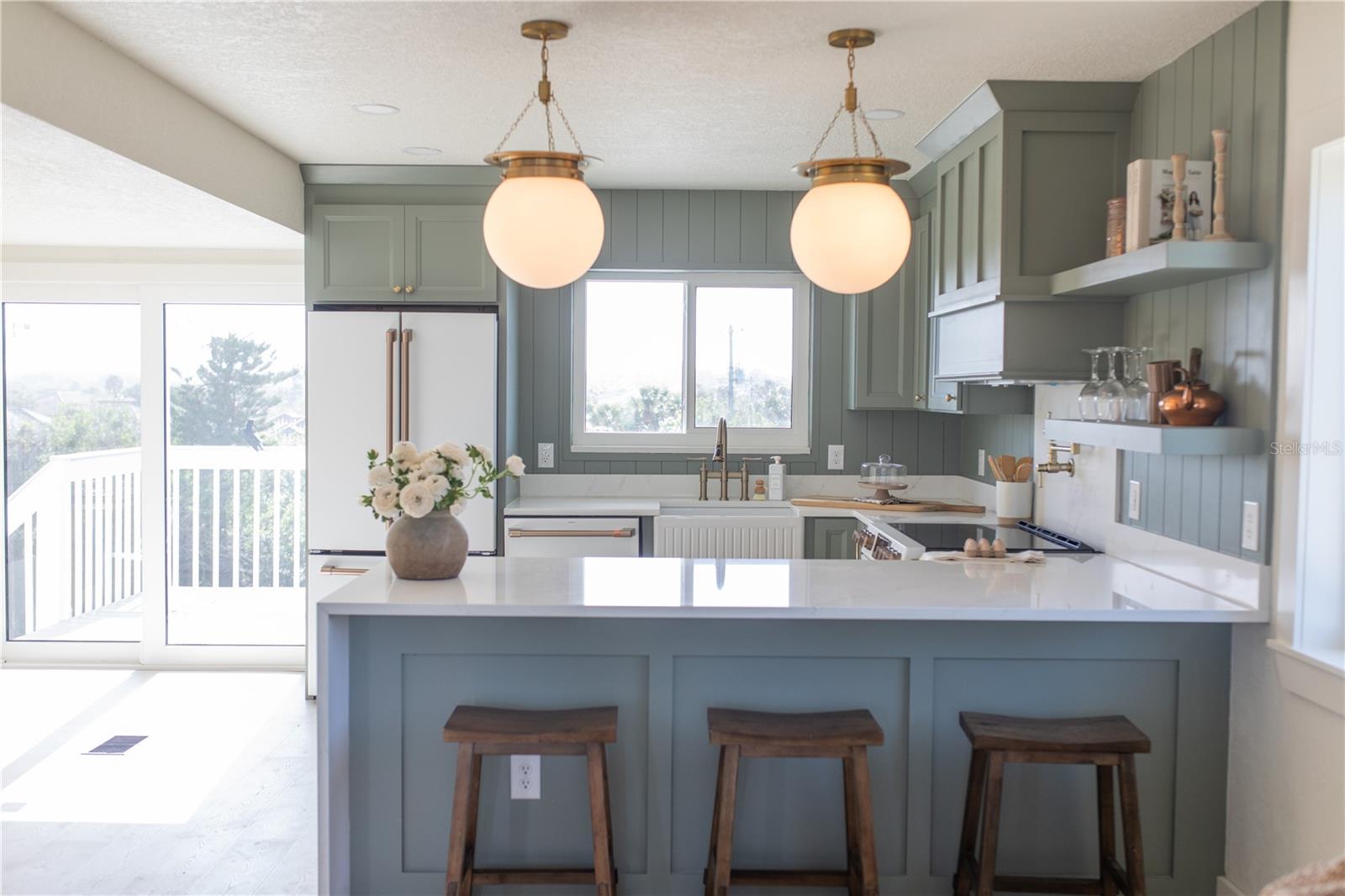 2574 N OCEAN SHORE BLVD, FLAGLER BEACH, FL, 32136