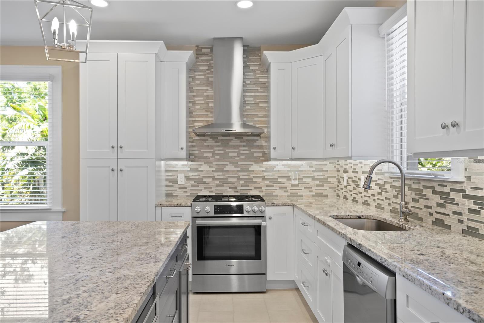 841 24TH AVE N, ST PETERSBURG, FL, 33704