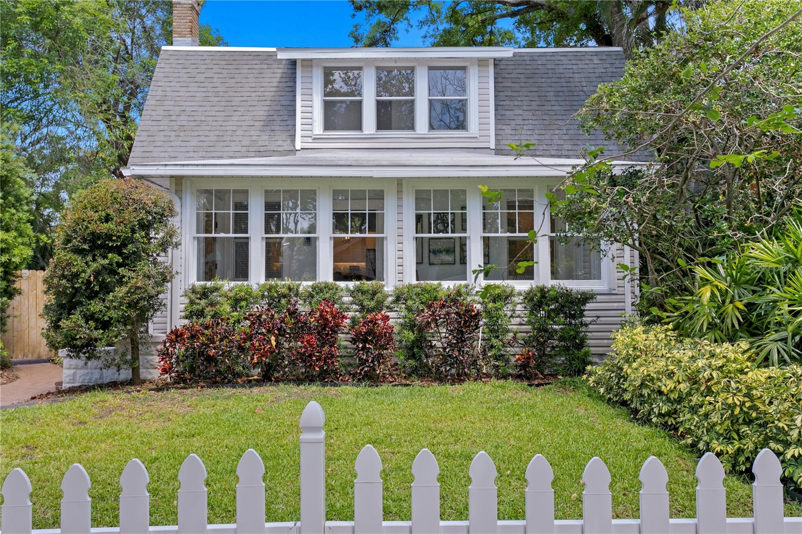 841 24TH AVE N, ST PETERSBURG, FL, 33704