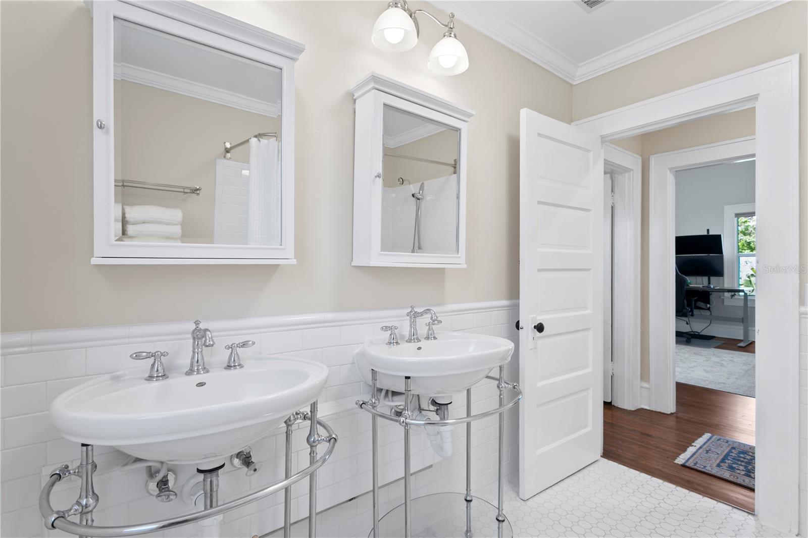 841 24TH AVE N, ST PETERSBURG, FL, 33704