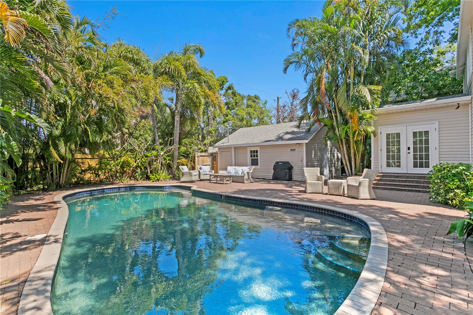 841 24TH AVE N, ST PETERSBURG, FL, 33704