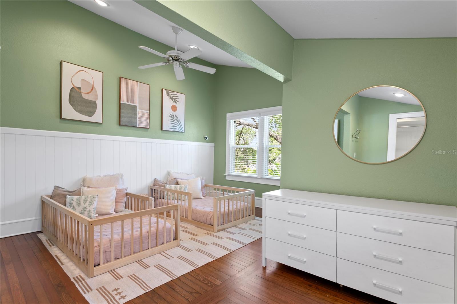 841 24TH AVE N, ST PETERSBURG, FL, 33704