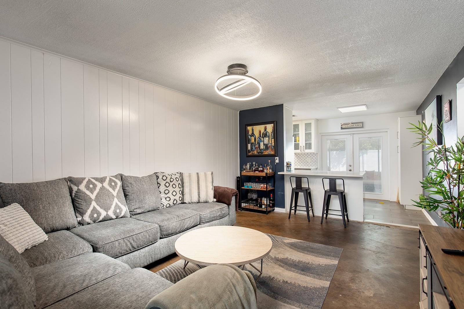 3511 E CRYSTAL LAKE AVE, ORLANDO, FL, 32806