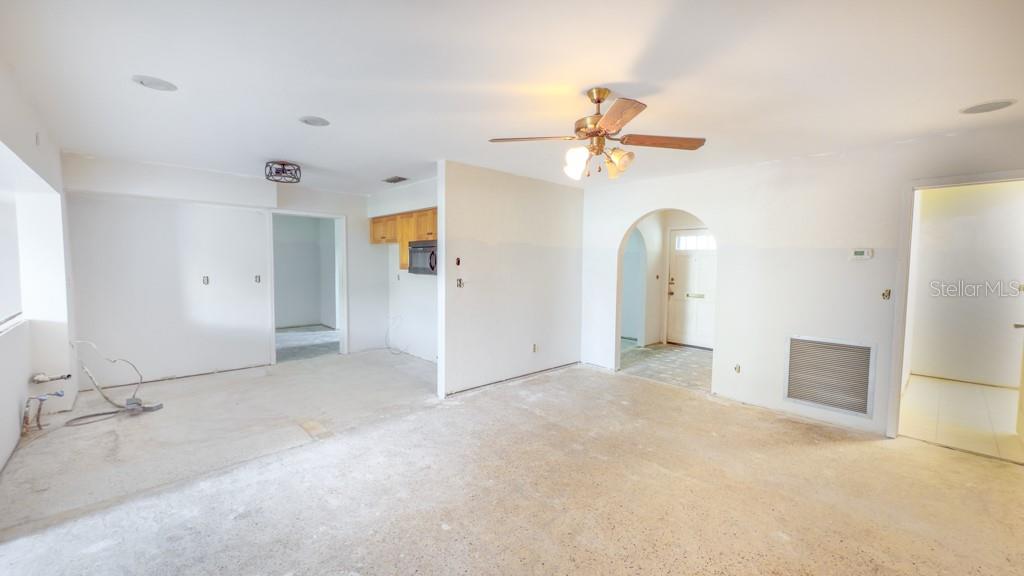 4255 13TH LN NE, ST PETERSBURG, FL, 33703