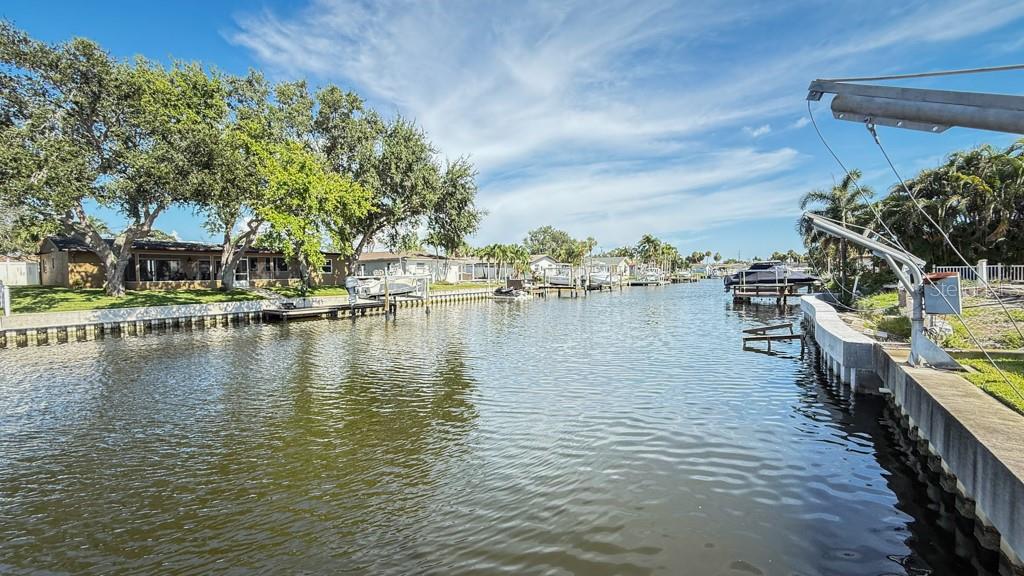 4255 13TH LN NE, ST PETERSBURG, FL, 33703