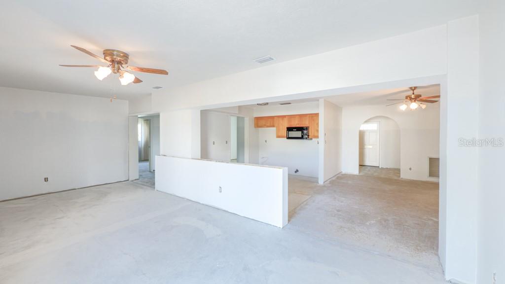 4255 13TH LN NE, ST PETERSBURG, FL, 33703