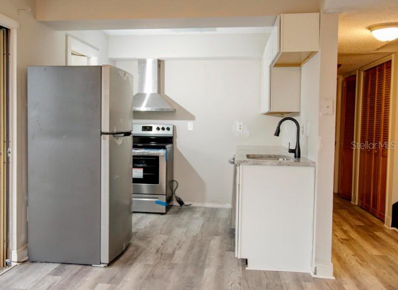 1106 COUNTRY CLUB LN, LAKELAND, FL, 33801