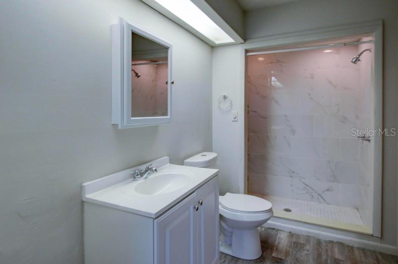 1106 COUNTRY CLUB LN, LAKELAND, FL, 33801