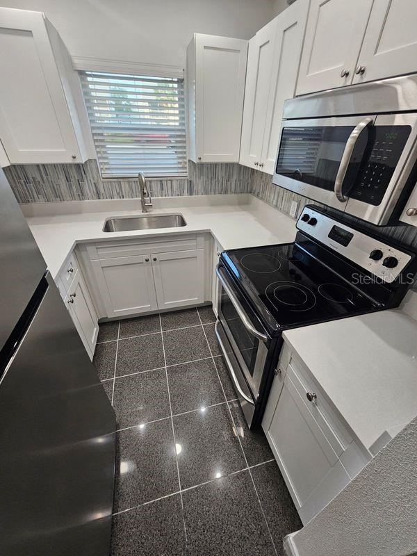 11955 3RD ST E #1, TREASURE ISLAND, FL, 33706