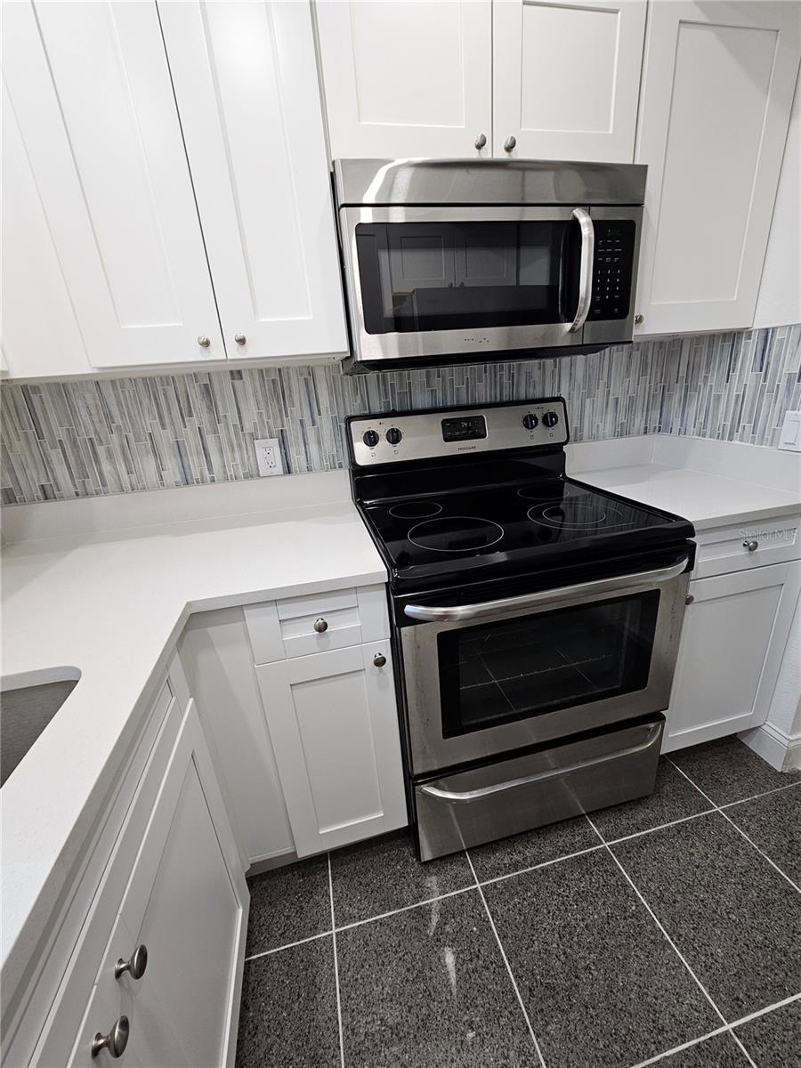 11955 3RD ST E #1, TREASURE ISLAND, FL, 33706