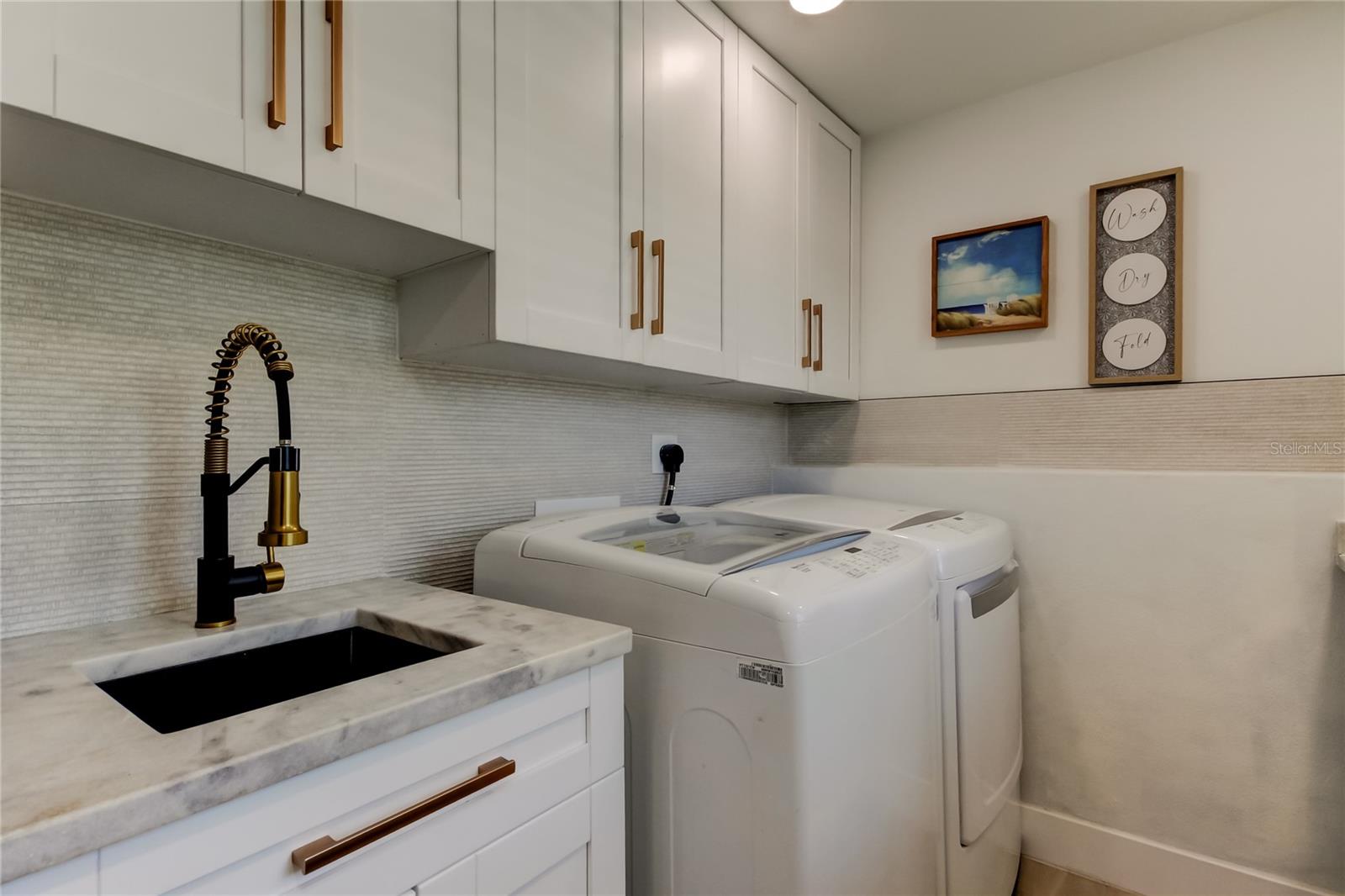 2488 DEL RIO WAY, DUNEDIN, FL, 34698