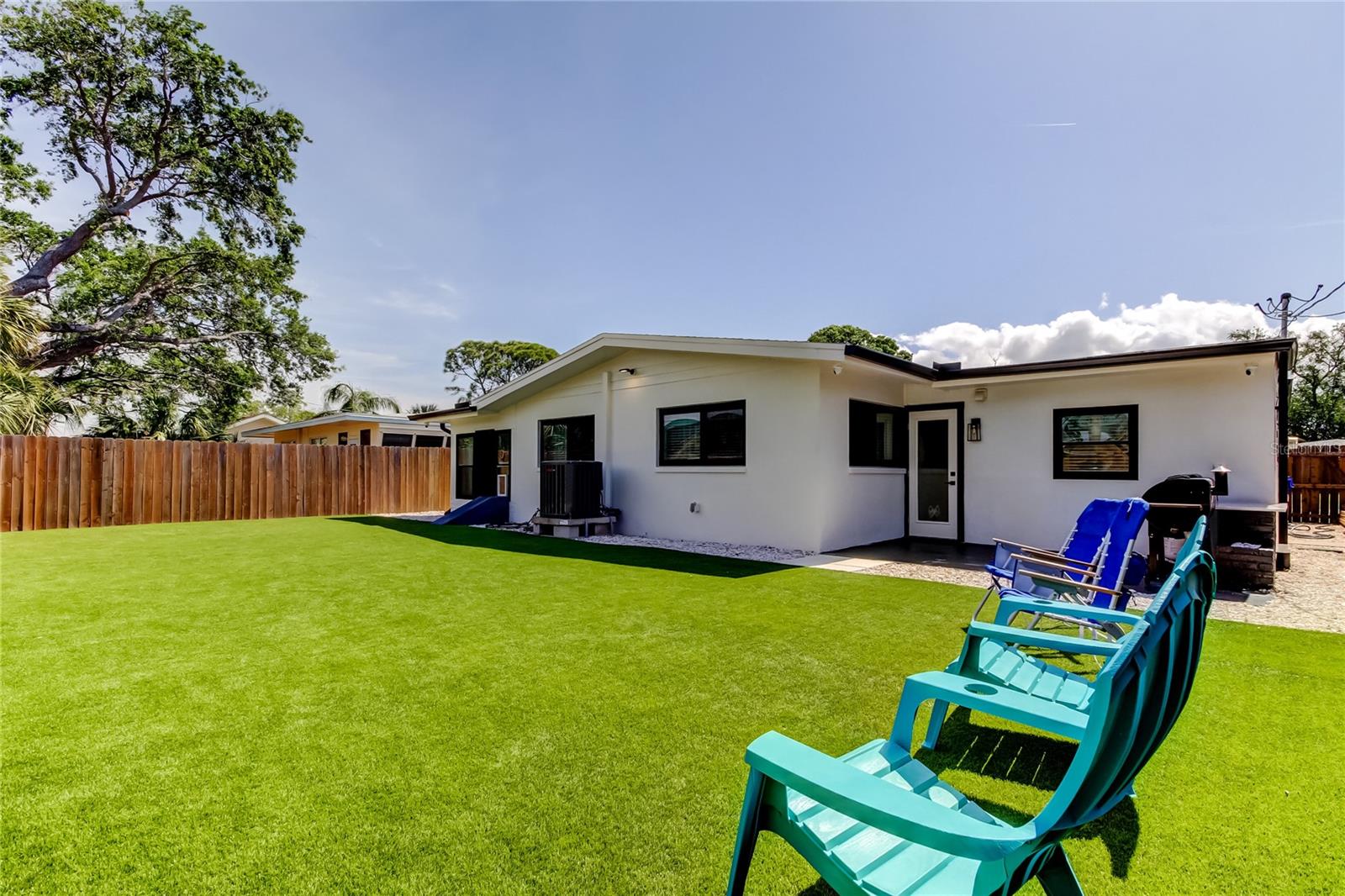 2488 DEL RIO WAY, DUNEDIN, FL, 34698