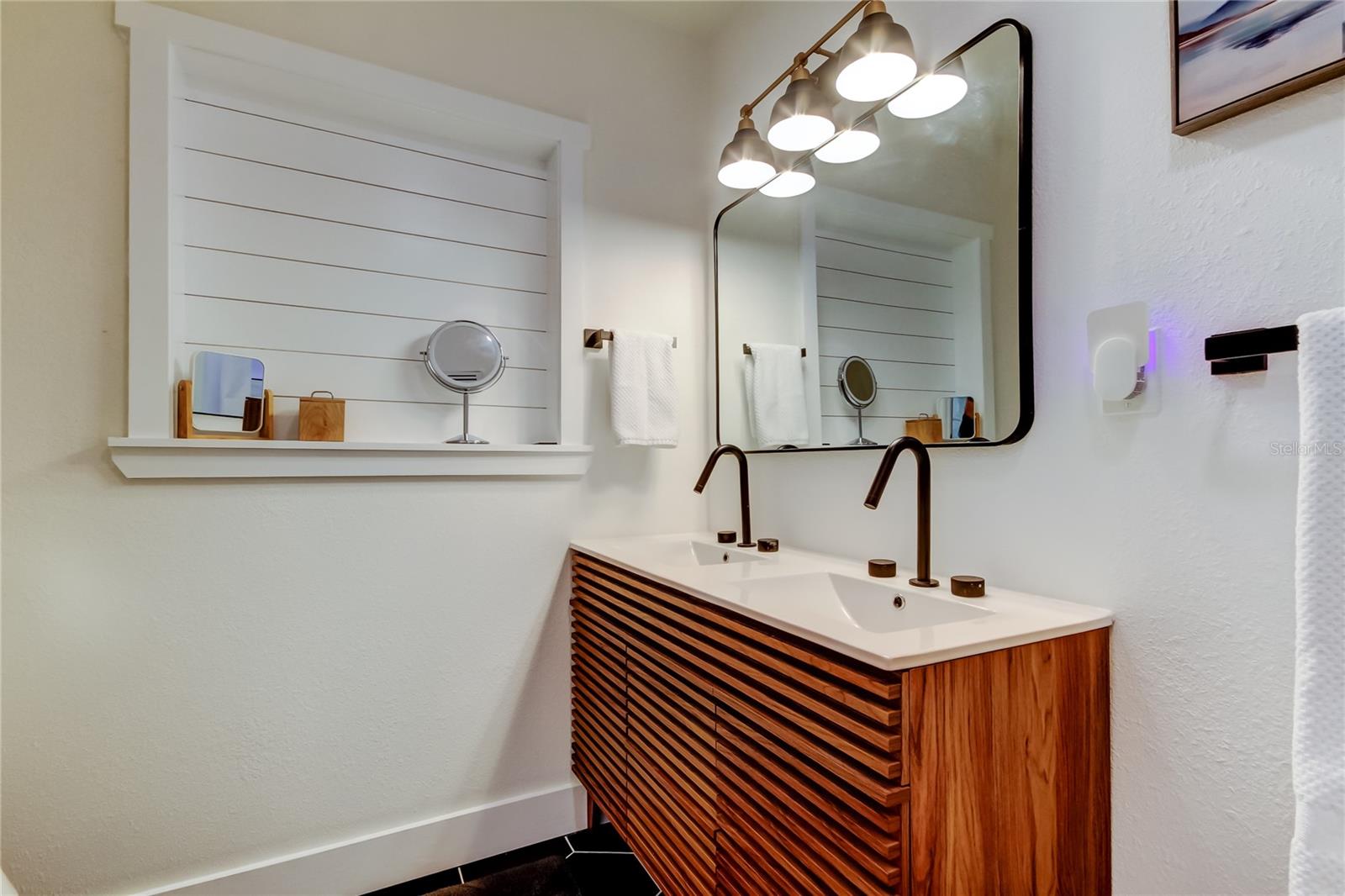 2488 DEL RIO WAY, DUNEDIN, FL, 34698