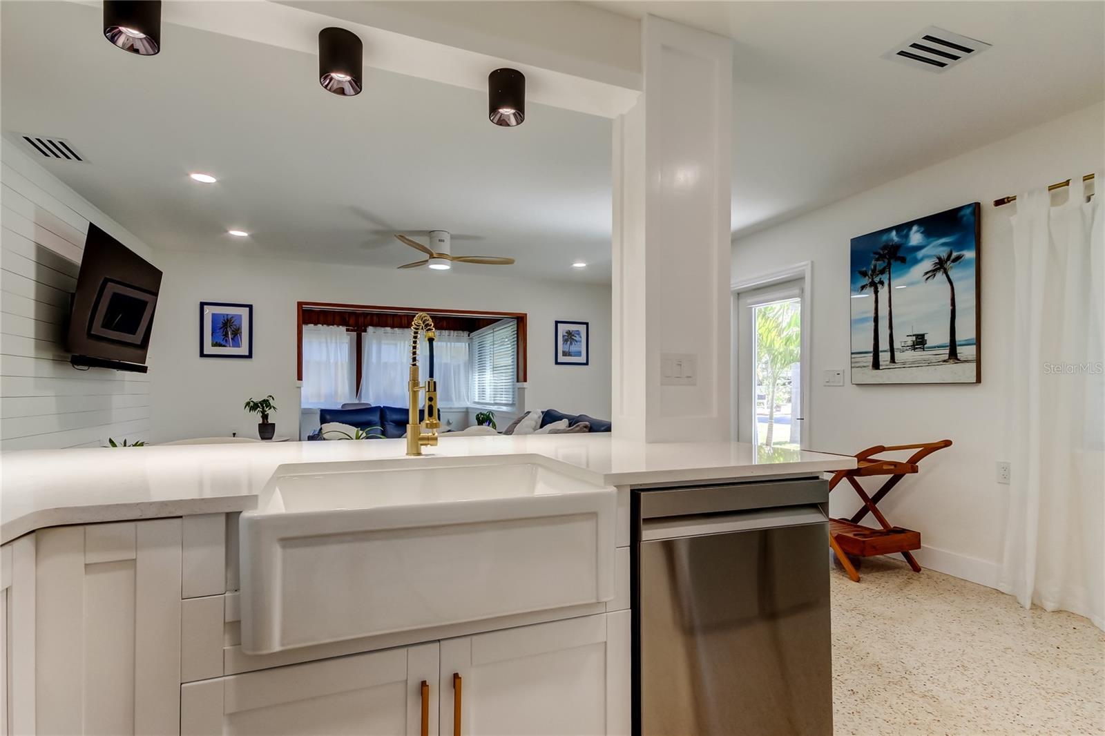 2488 DEL RIO WAY, DUNEDIN, FL, 34698