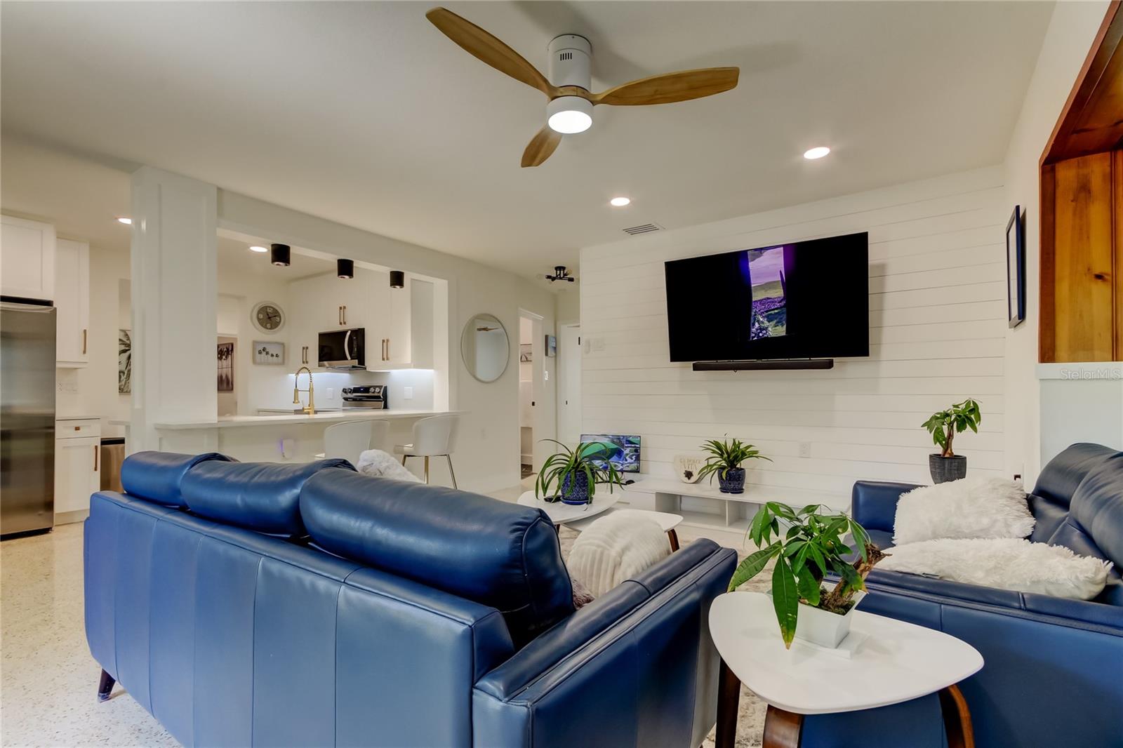 2488 DEL RIO WAY, DUNEDIN, FL, 34698