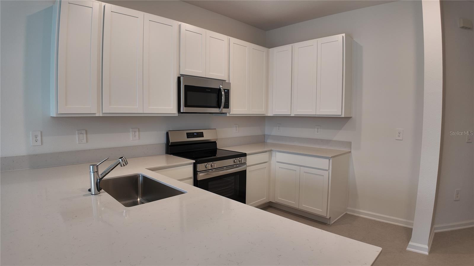 2963 SAVOIR AVE, DAVENPORT, FL, 33837