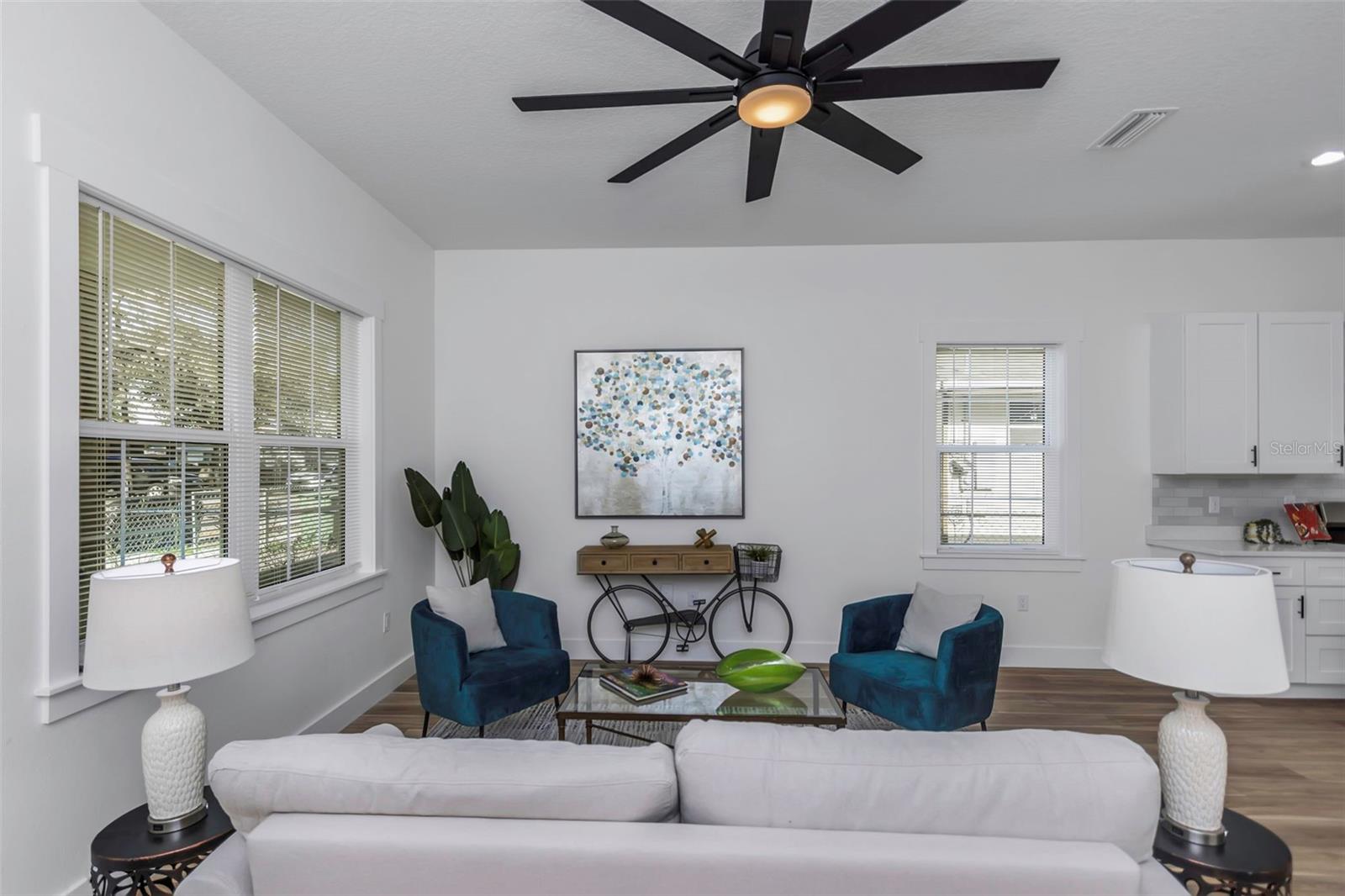 2103 E ELLICOTT ST, TAMPA, FL, 33610