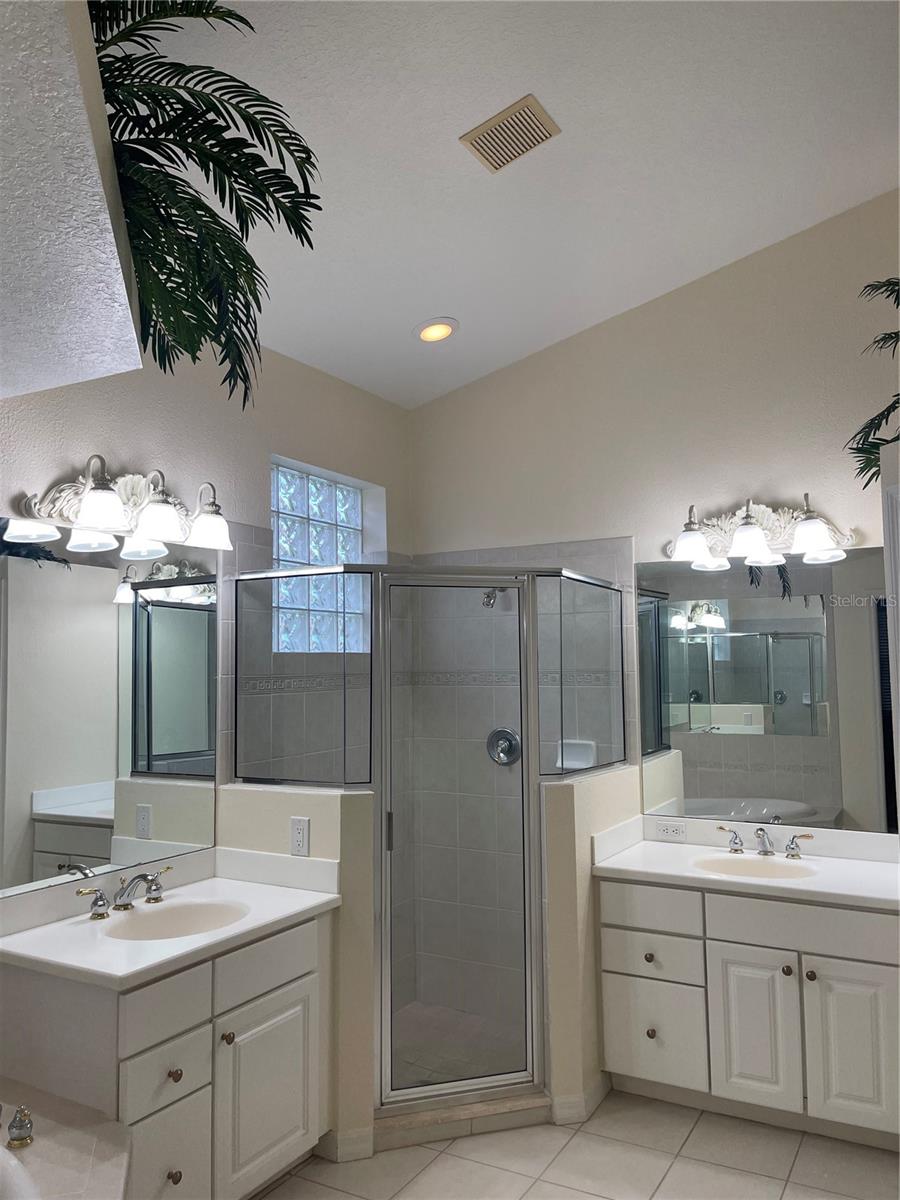 6442 TAILFEATHER WAY, BRADENTON, FL, 34203