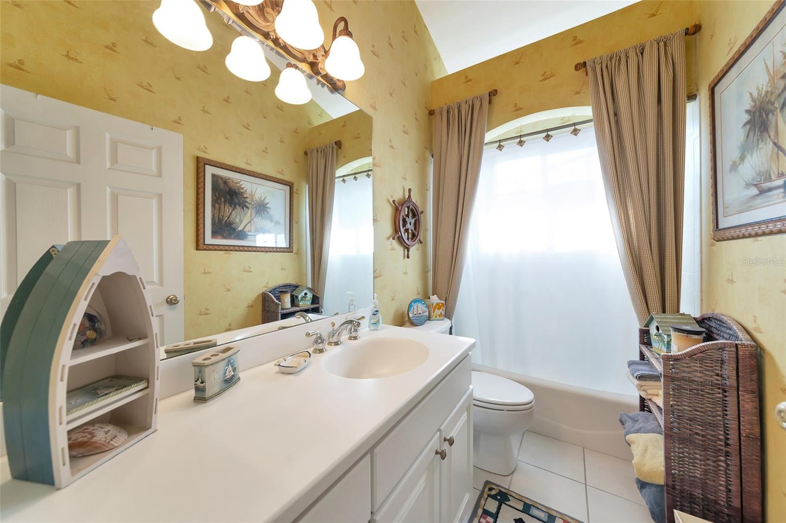 6442 TAILFEATHER WAY, BRADENTON, FL, 34203