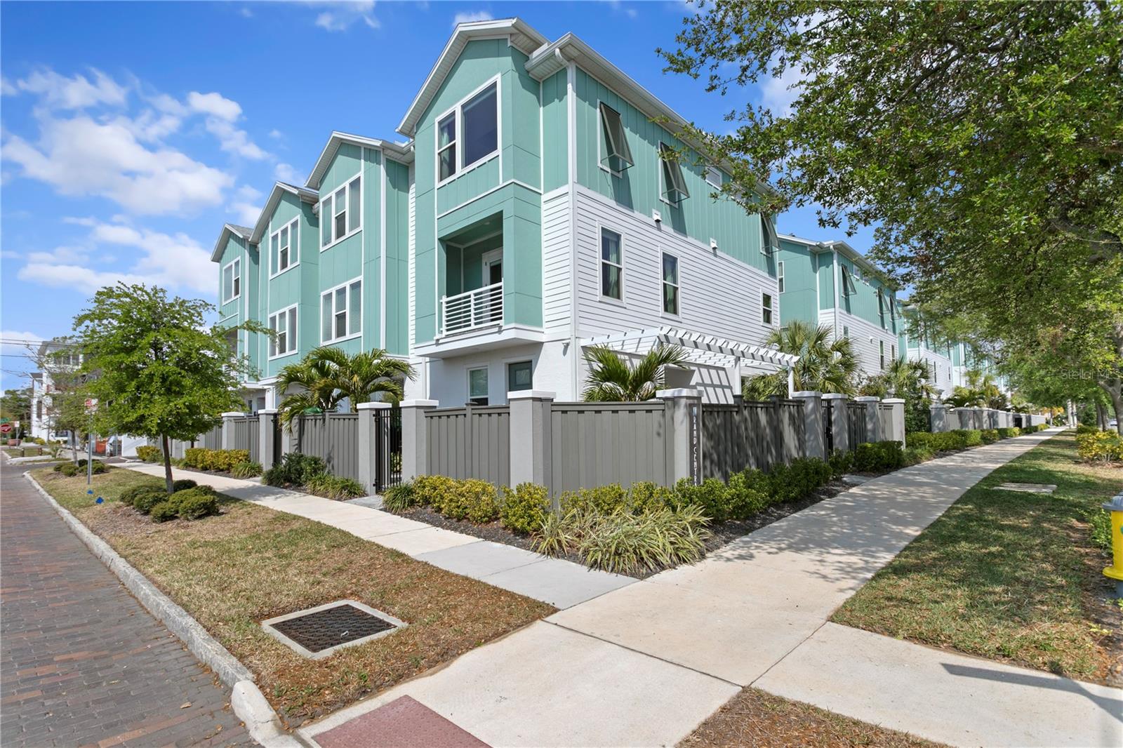 98 29TH ST S, ST PETERSBURG, FL, 33712