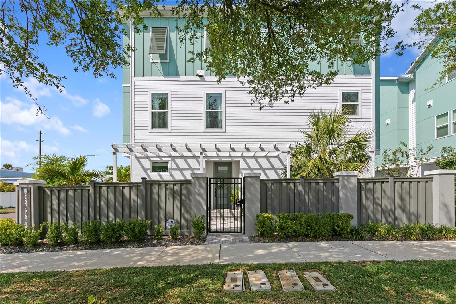 98 29TH ST S, ST PETERSBURG, FL, 33712