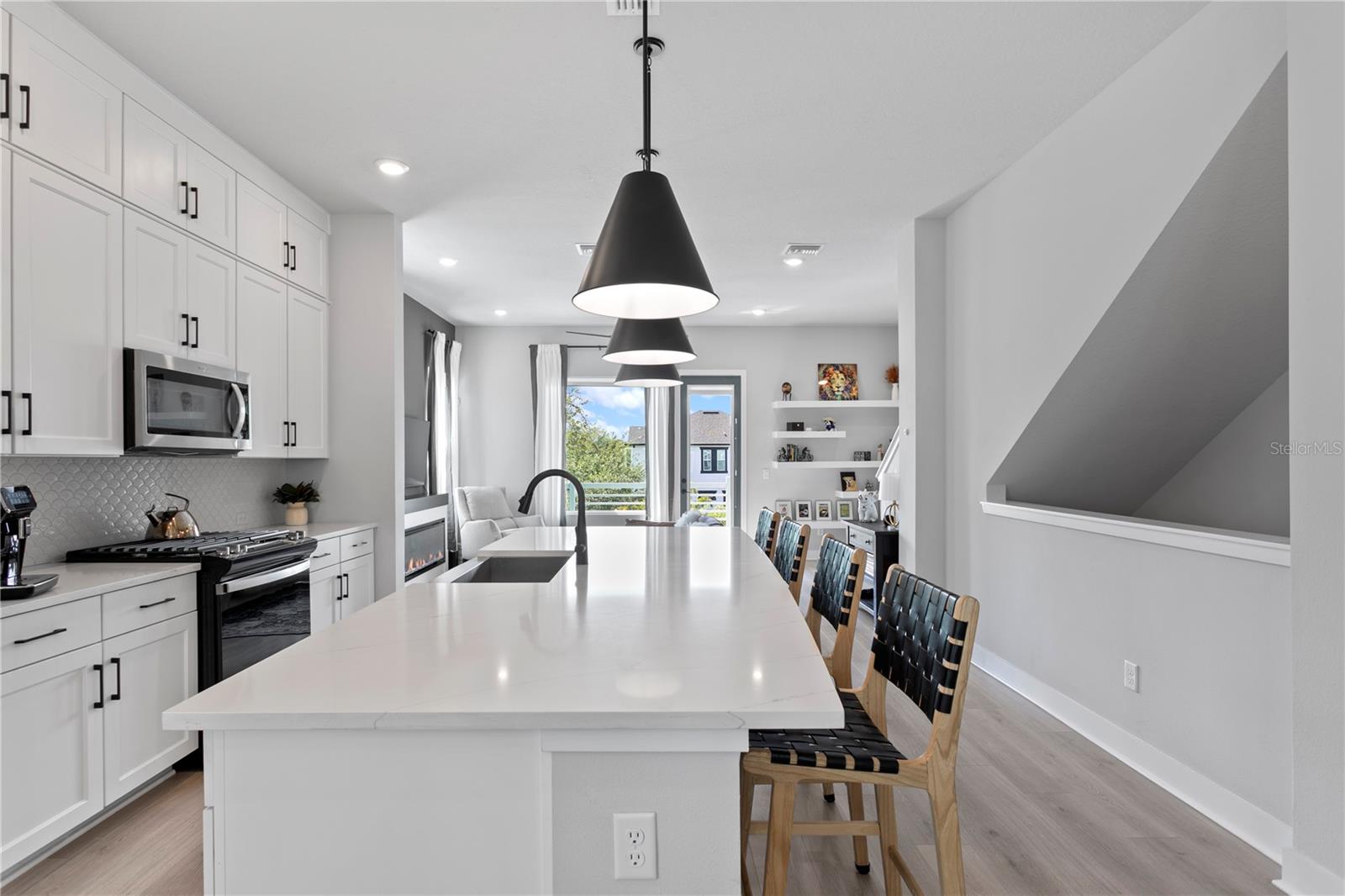 98 29TH ST S, ST PETERSBURG, FL, 33712