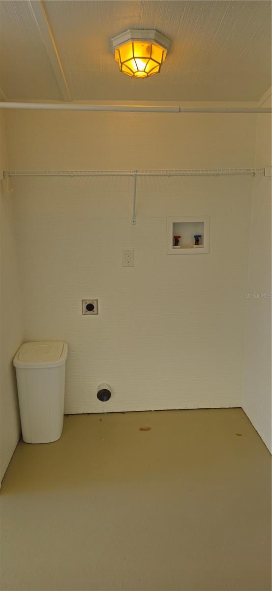 207 GRASSY LAKE RD #A, MINNEOLA, FL, 34715