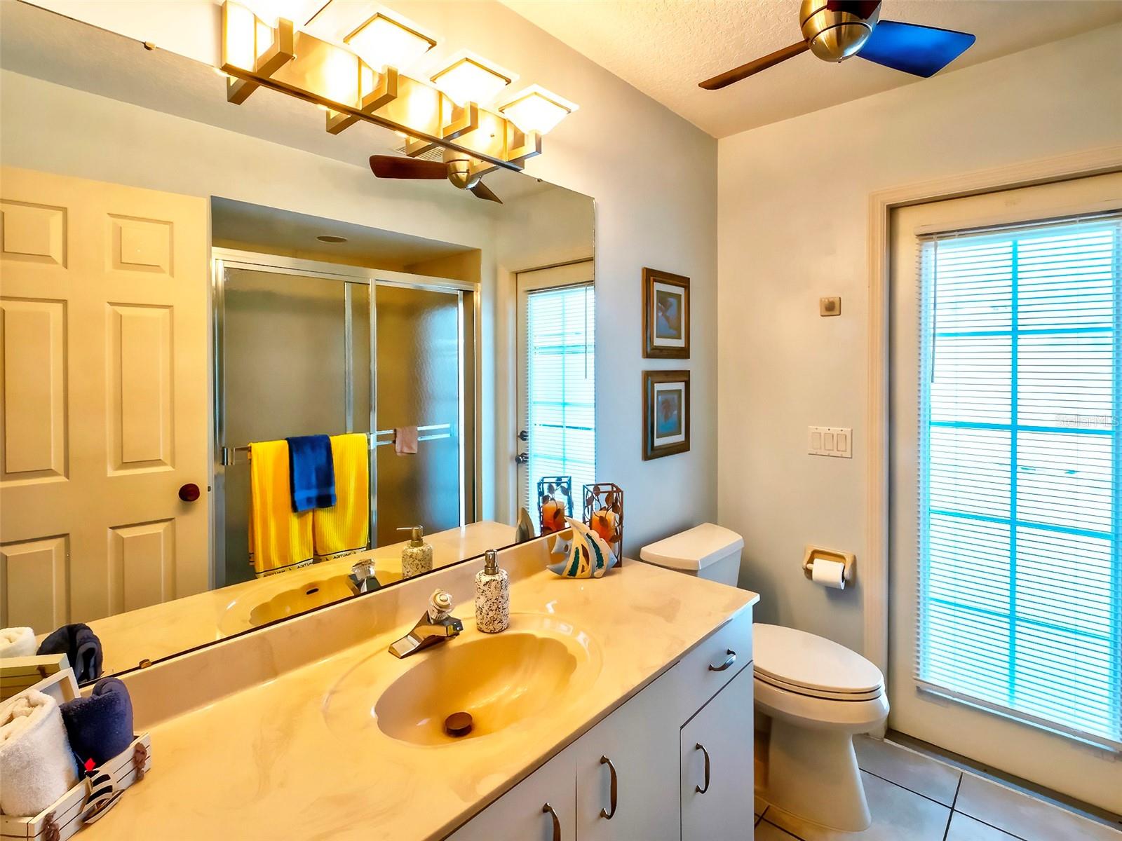 1611 VALLEY DR, VENICE, FL, 34292