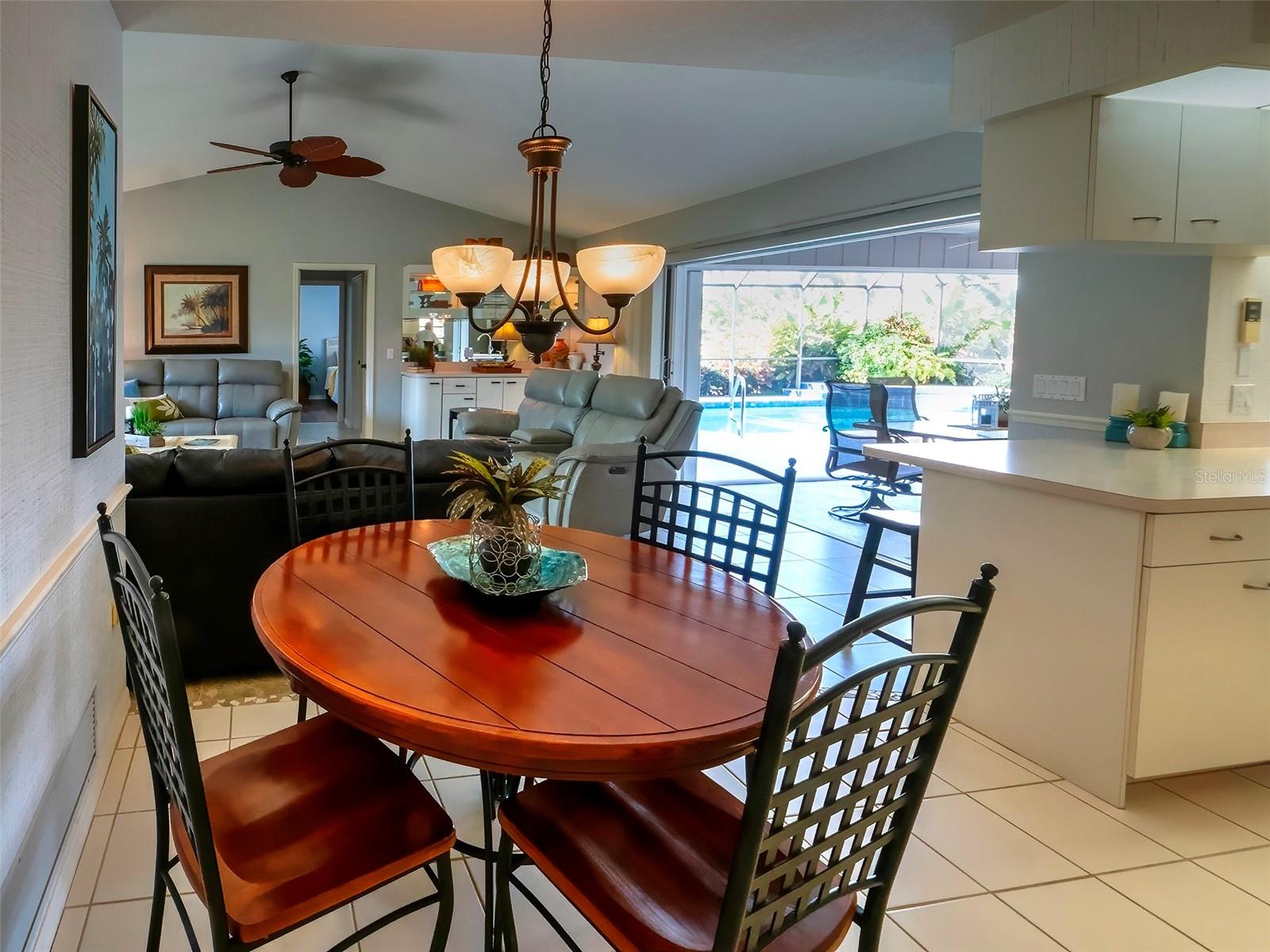 1611 VALLEY DR, VENICE, FL, 34292