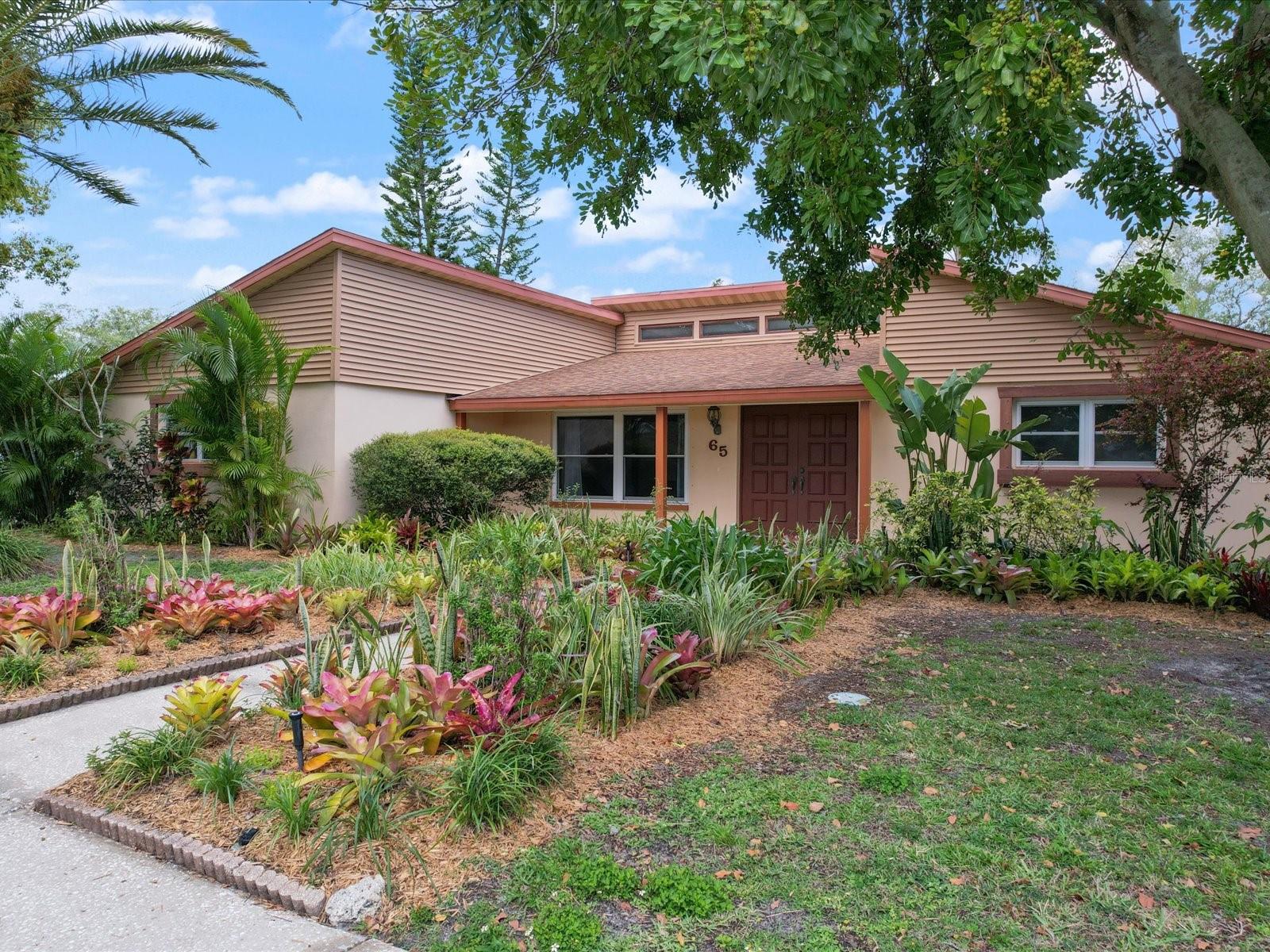 65 HARBOR WOODS CIR, SAFETY HARBOR, FL, 34695